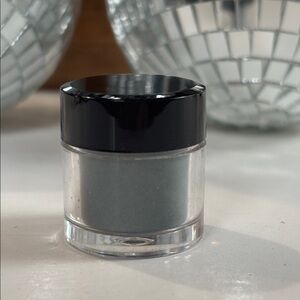 Youngblood Azurite EYESHADOW .07 oz/ 2 gr - .07 oz/ 2 gr